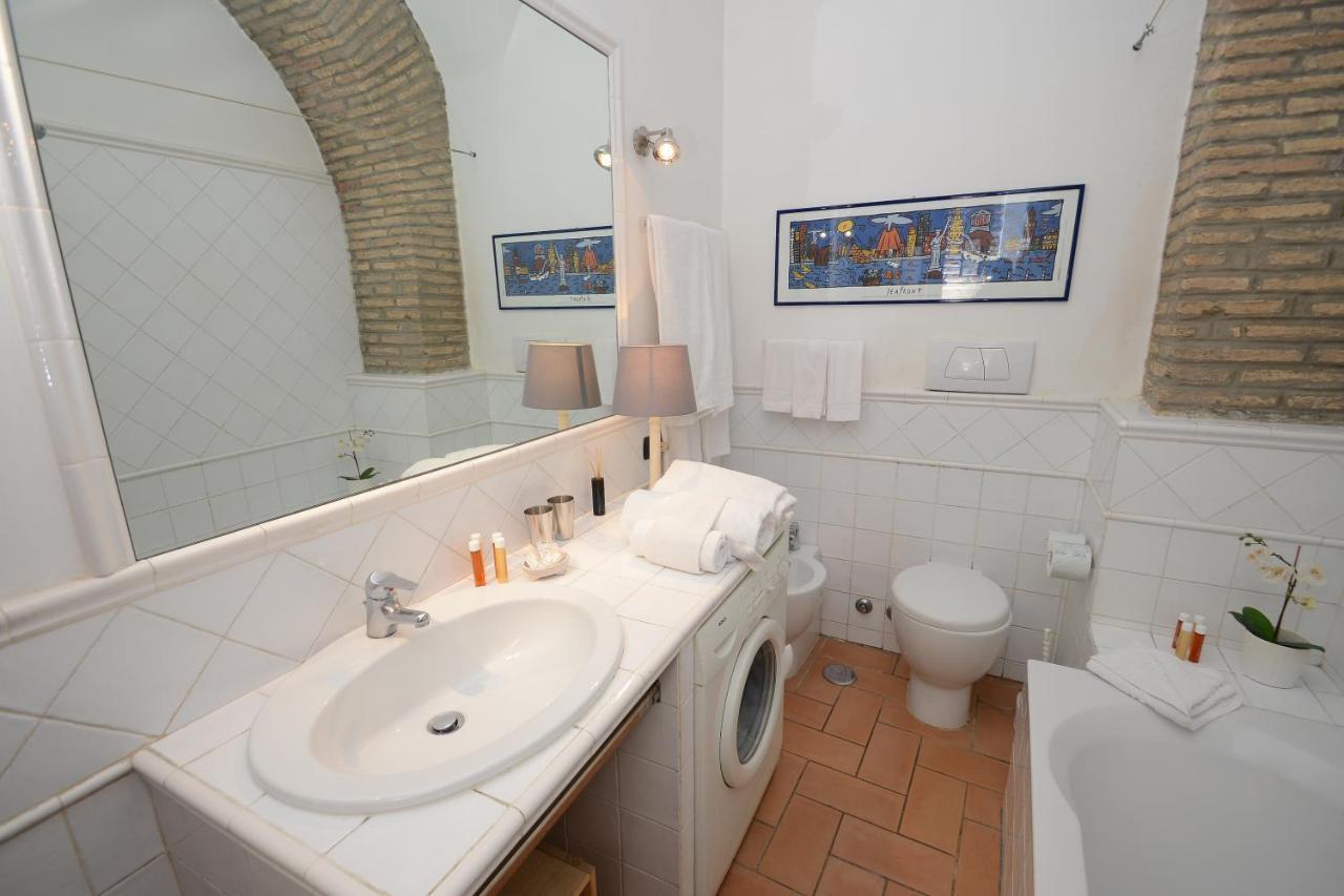 רומא Divine Stylish Apartment מראה חיצוני תמונה