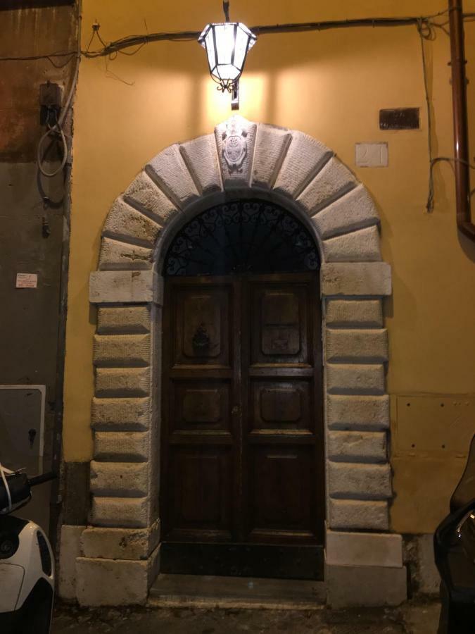 רומא Divine Stylish Apartment מראה חיצוני תמונה